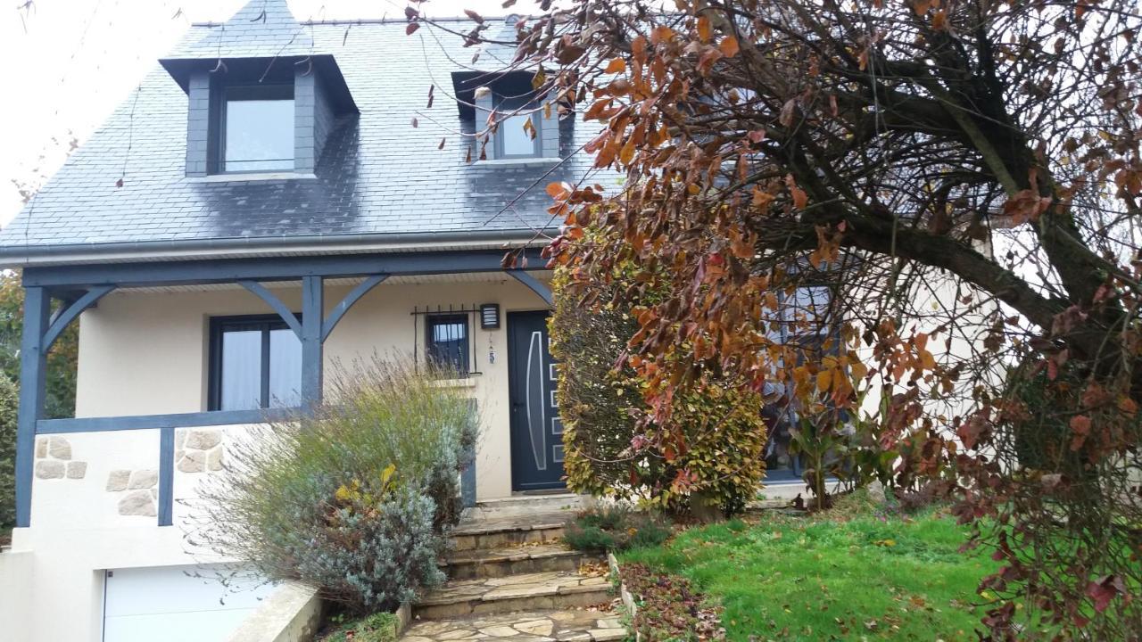 Jo Masson Bed & Breakfast Saint-Aubin-d'Aubigne Eksteriør bilde